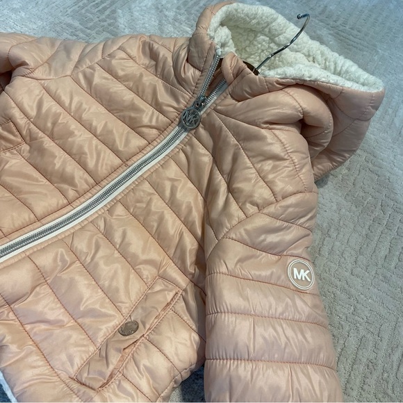 Michael Kors Faux-Fur-Lined Hooded Insulated Puffer Jacket Size 3T - Picture 5 of 14